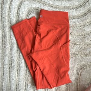 Lululemon leggings with pockets